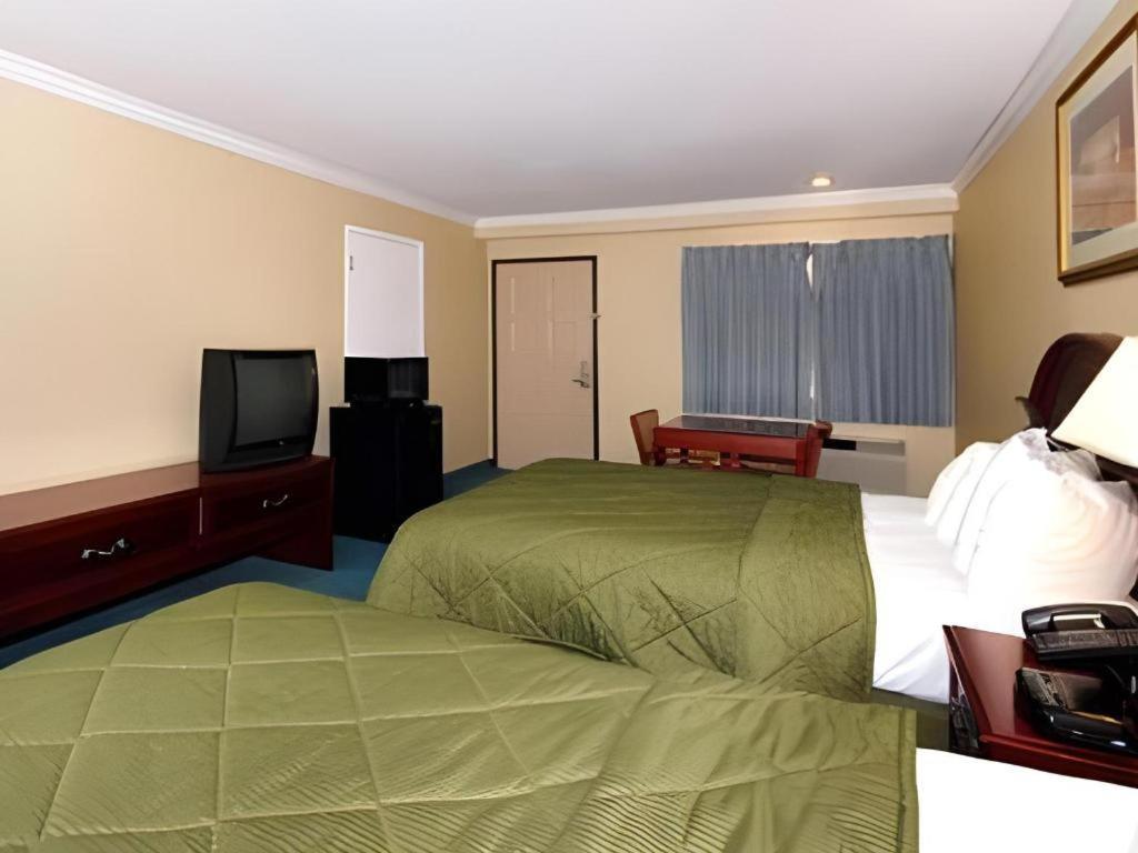 Quality Inn Near City Of Hope Duarte Exterior photo