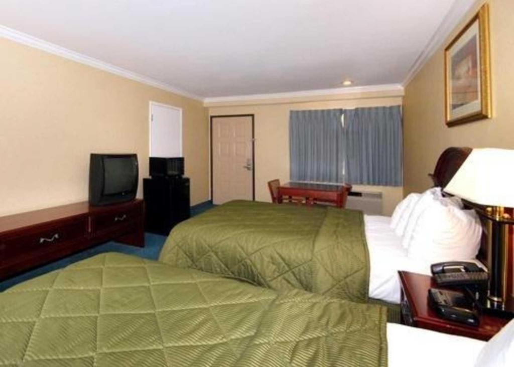 Quality Inn Near City Of Hope Duarte Exterior photo