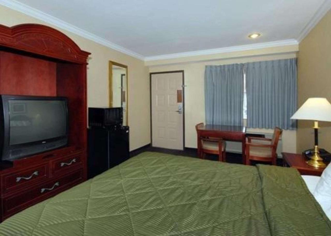 Quality Inn Near City Of Hope Duarte Exterior photo